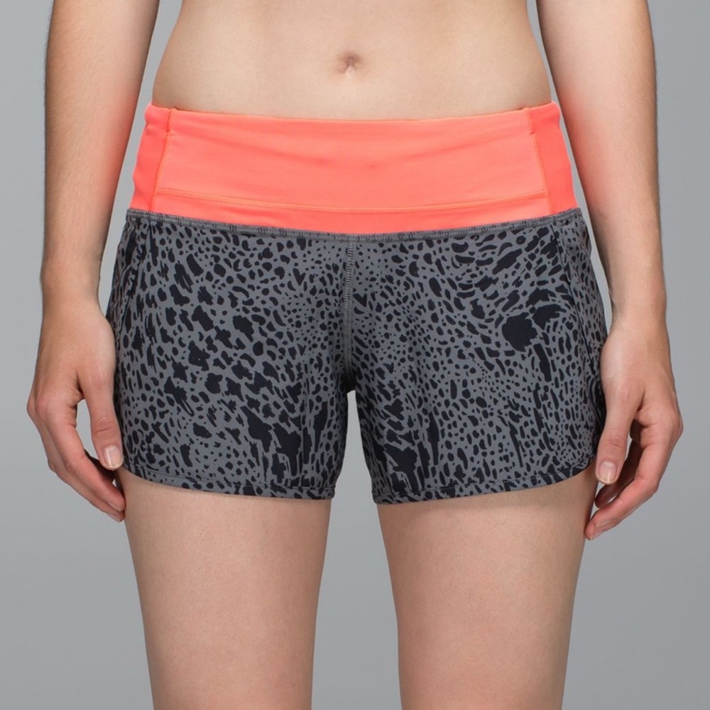 Lululemon  Women's Black and Pink Athletic Run Times Shorts size 8